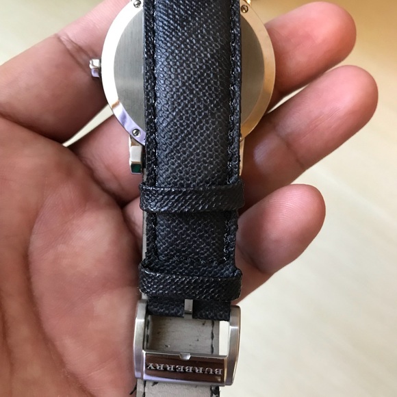 Beautiful Men’s Watch - Picture 4 of 4